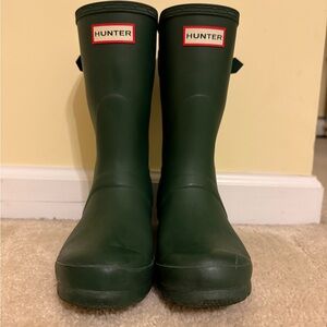 Hunter boots 
Women’s original back adjustable short rain boots